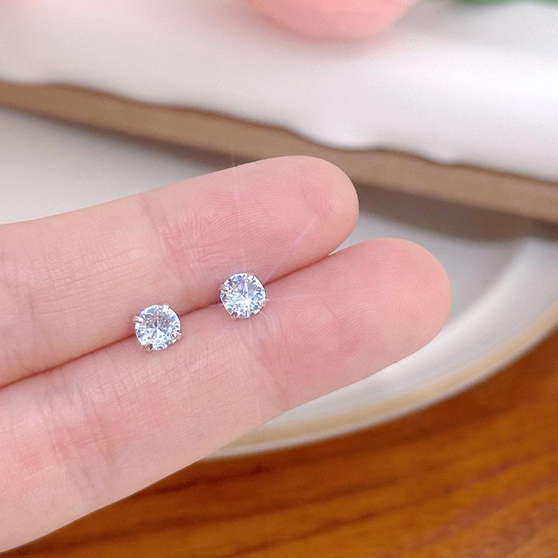 Elegant Mini Zircon Earrings: Fresh, Sweet, Lightweight Luxury Ear Bone Studs for Women.