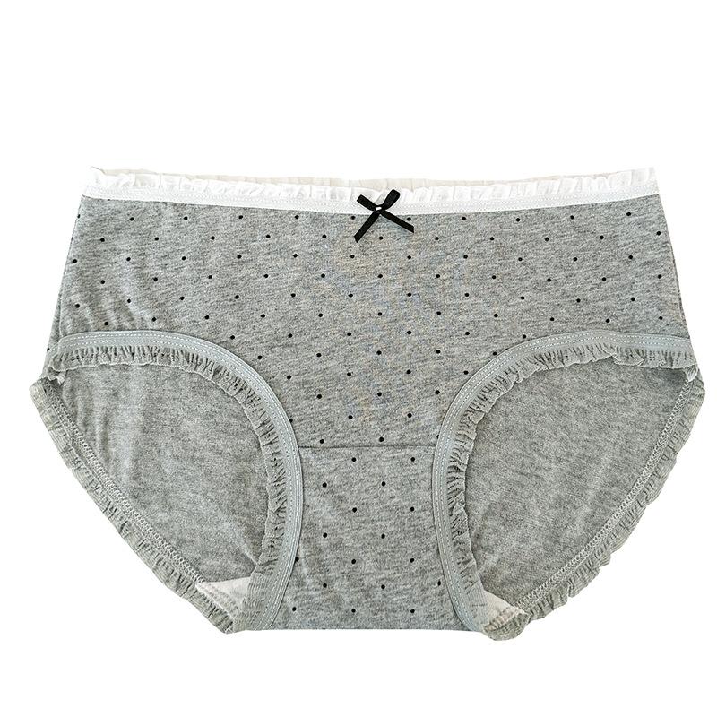 Ladies Summer New Style Sweet Pokdot Pure Cotton No Trace Breathable Mid Waist Triangle Briefs