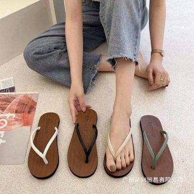 Flat-bottomed Flip-flops Wear Non-slip Beach Shoes Pinch Feet Seaside Cool Slippers Shoes