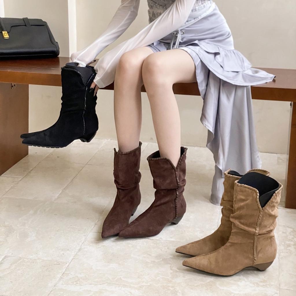 2025 autumn and winter new European and American style matte suede stacking boots hand-tied pointed V-mouth thick heel short boots
