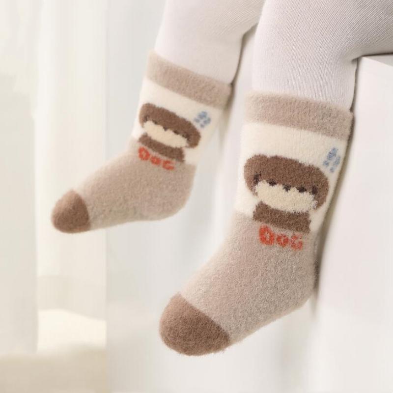 3pairs/set Baby Coral Velvet Women's Winter Thickened Plush Warm Comfortable Sleeping Sock Cute Cartoon Lovely Floor Socks