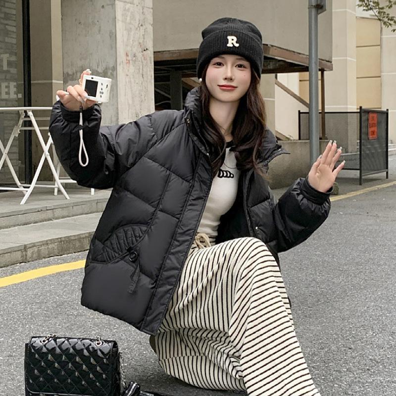 Down jacket women's 2024 winter new fashion design sense pocket thickened stand-up collar white duck down warm jacket