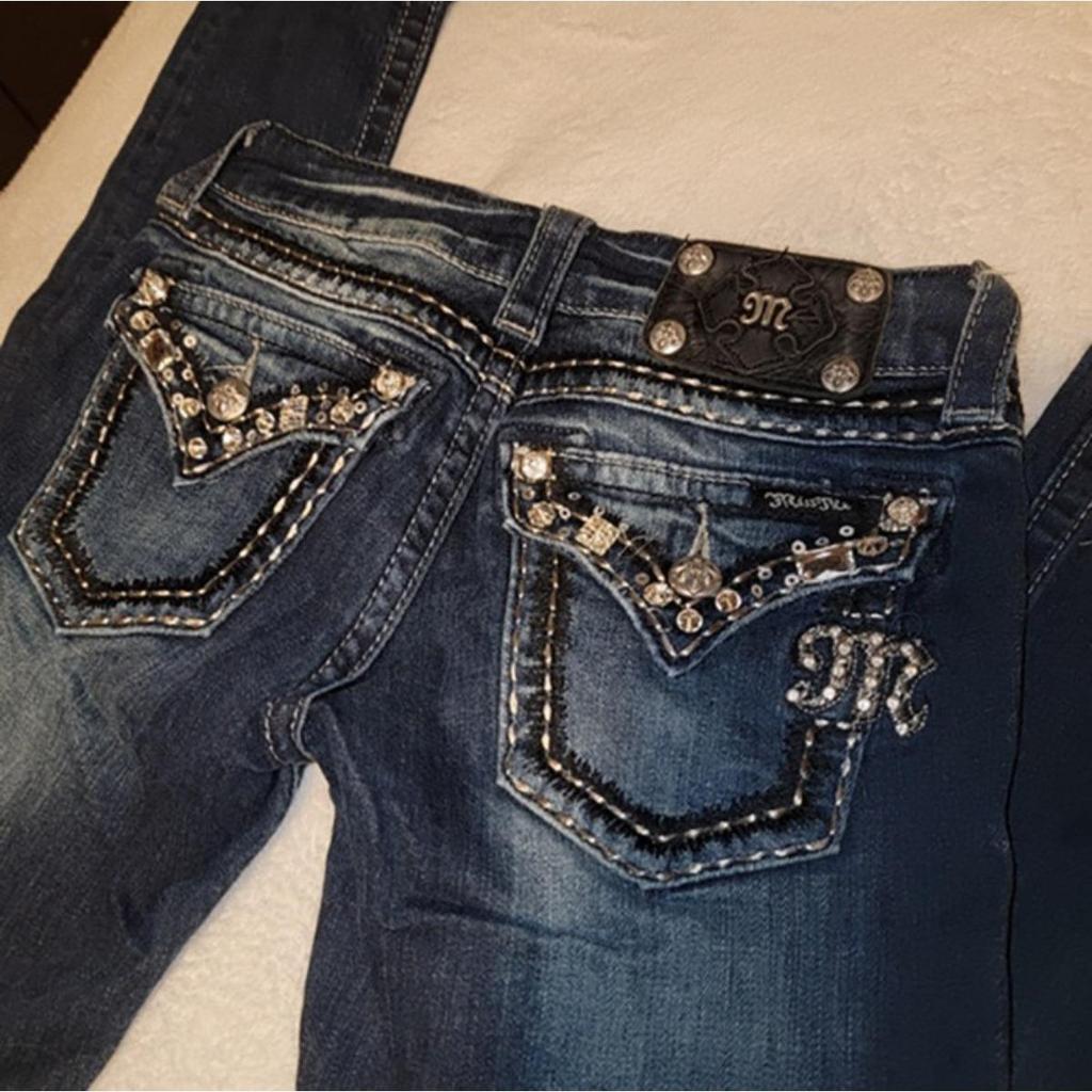 GLYDE Gothic Womens Diamond Embroidery Jeans Vintage Low Rise Flared Jeans Women Retro Y2k Baggy Denim Pants High Streetwear Trousers