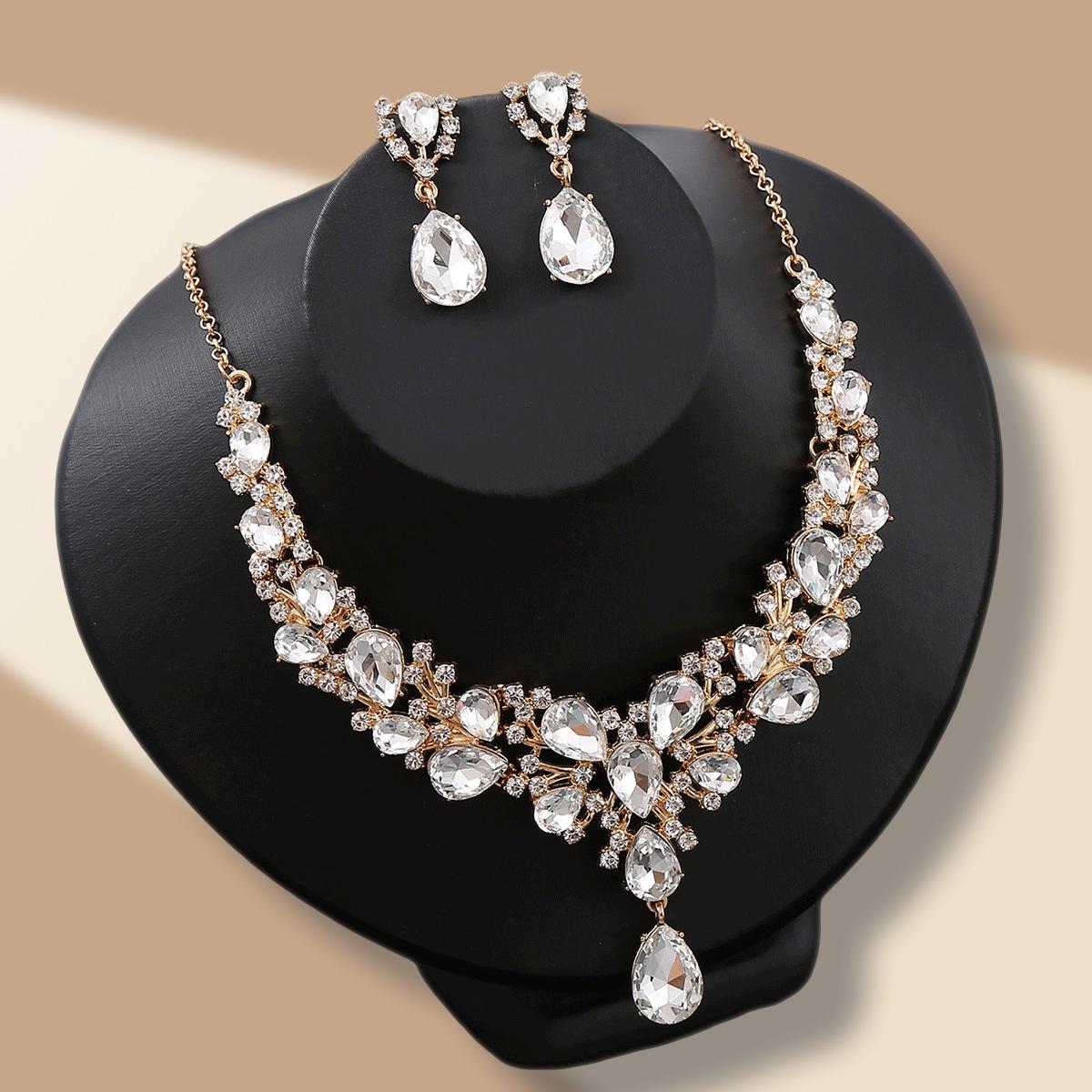 Water Drop Crystal Premium Bridal Accessories Necklace Earrings Bracelet Jewelry Set