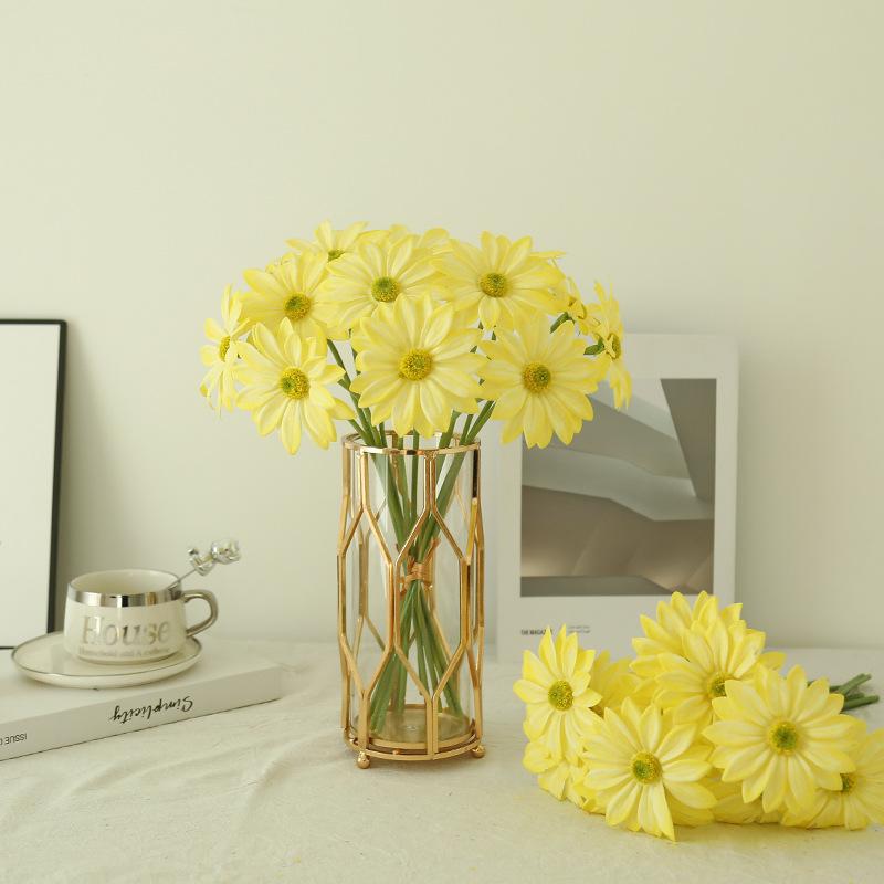 3 Head Bundles Of Hand Feel Summer Chrysanthemum Fake Flower Chrysanthemum Home Decoration Wedding Decoration Simulated Flower