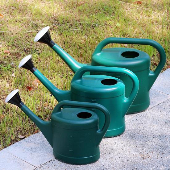 Watering Can Long Spout Large Ergonomic Grip Water Capacity Easy Fill Container UV-resistant Gardening Tools Watering