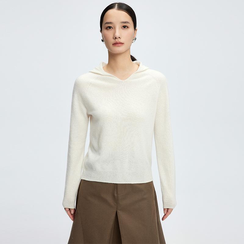 Women's Seamless Cashmere Hooded Sweater – Warm Autumn/Winter Knit Base Layer Hoodie