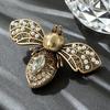 European & American Luxury Pearl Bee Brooch: Retro Insect Pin with Rhinestones, Exquisite & Versatile Fashion Accessory