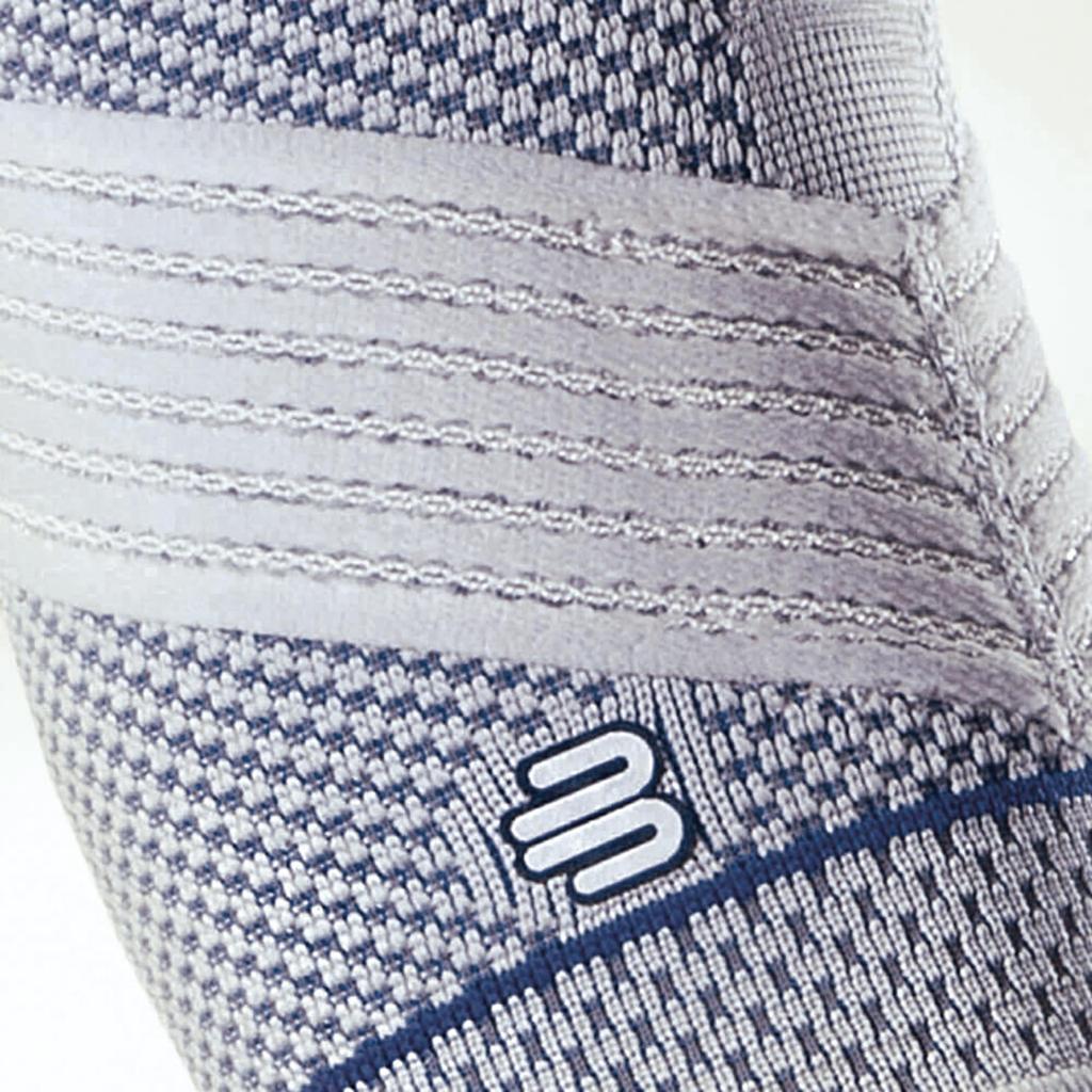 BAUERFEIND OmoTrain Shoulder Made in General Medical Unique Strap System for Enhanced Mobility and Reduced Stress Support, Germany, Device, (Titanium,