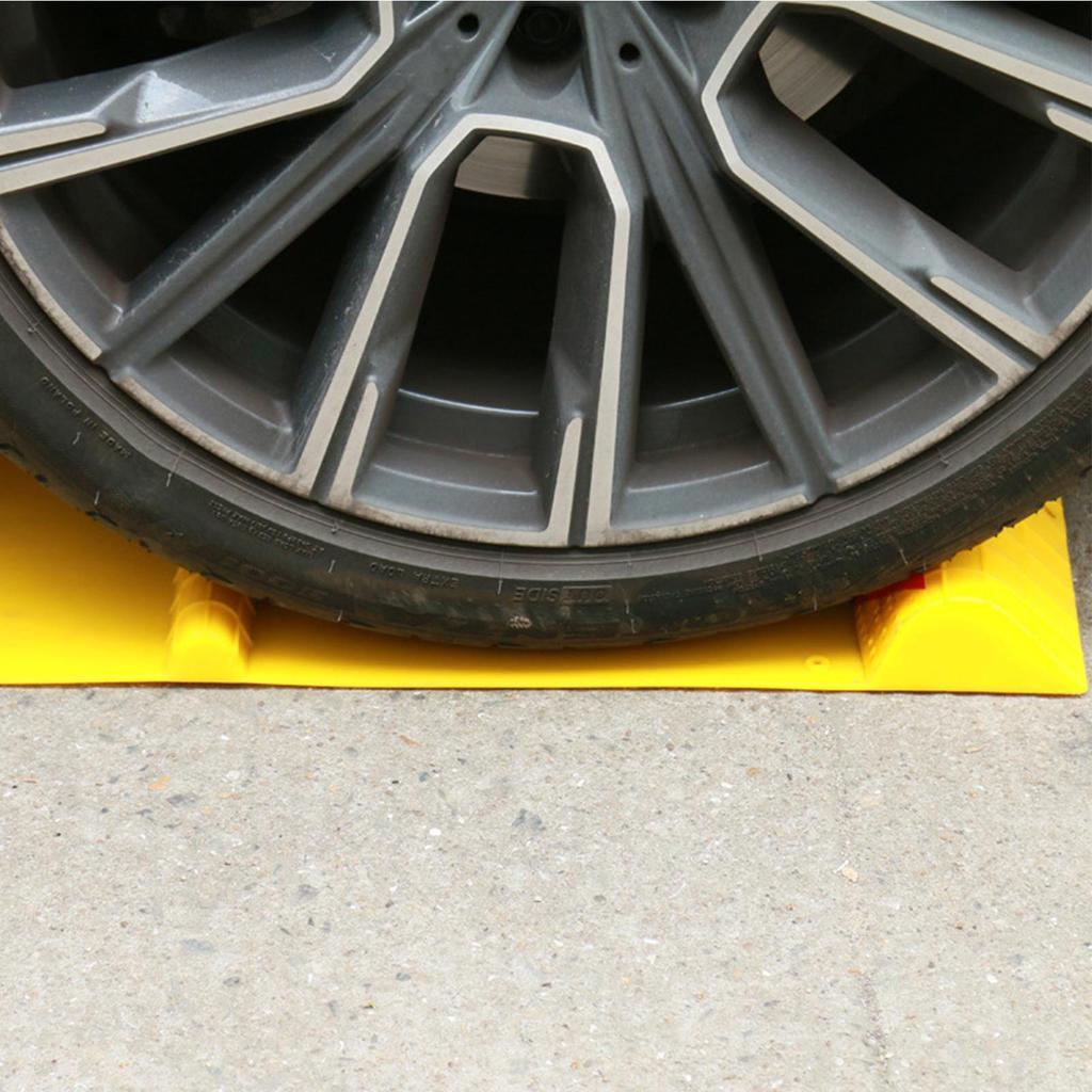 Garage Car Parking Mat Anti-Skid Rubber Parking Mat High Visibility Wheel Stabilizer Guides Stops For Automotive Sedan SUV Golf
