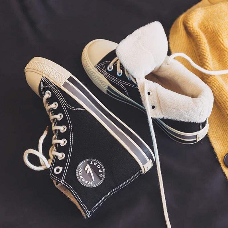 Brand Velvet High-top Canvas Shoes Women's 2025 New Winter Thickened Broken Size Two Cotton Versatile Warm Cotton Shoes Board Shoes