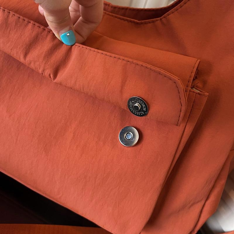 Commuting Large Capacity Shoulder Tote Bag Women's Underarm Bag