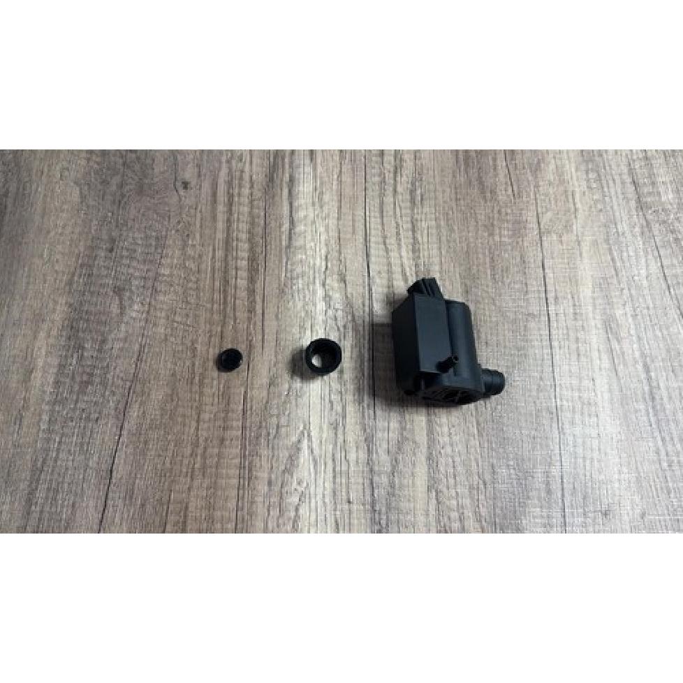 Front Rear Windshield Washer Pump For KIA Rio Pride Hyundai Santa Fe 98510-1C100