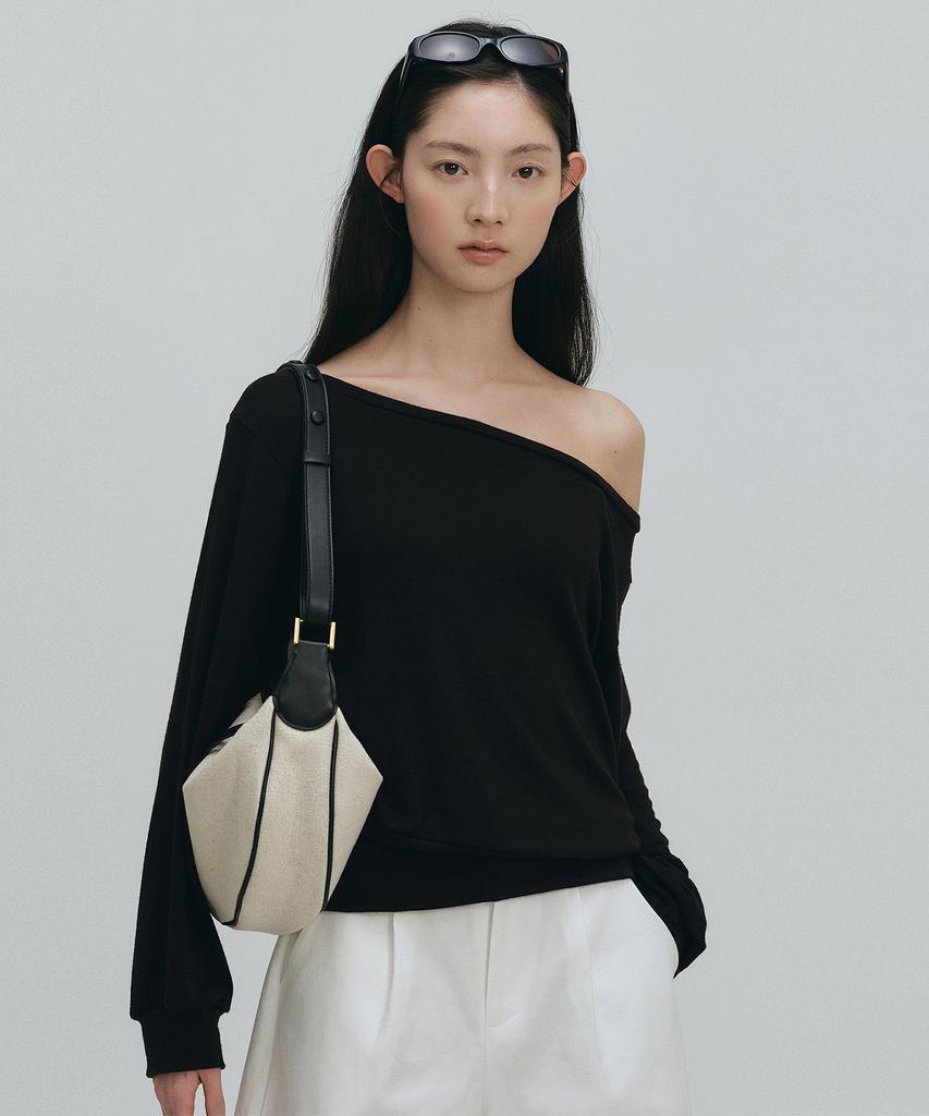 LOEIL One-Shoulder Off-Shirt - Black