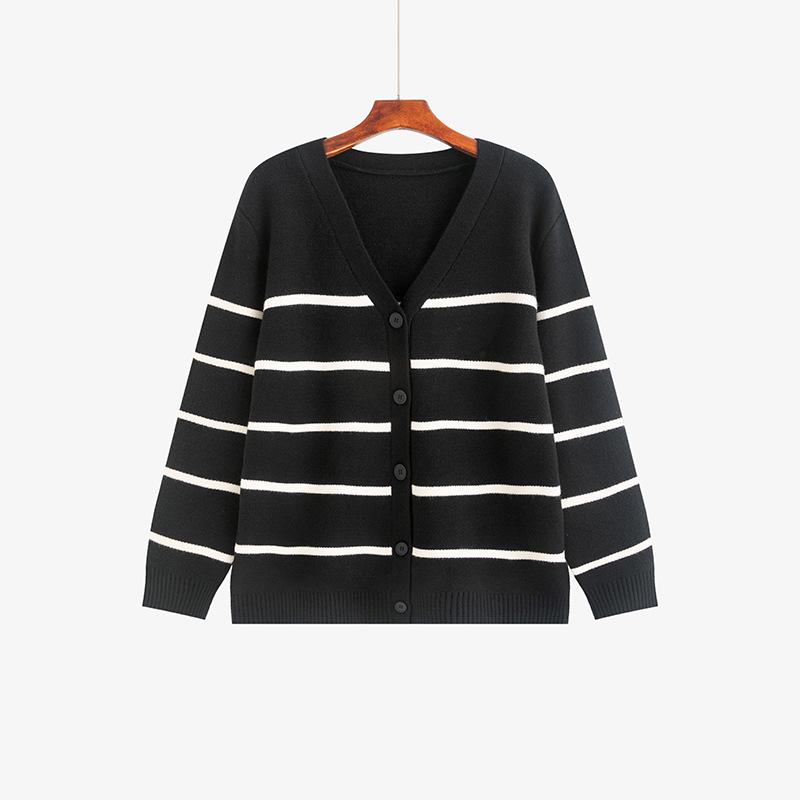 Plus Size Women's V-Neck Color Block Stripe Knit Cardigan - Loose Casual Winter Style