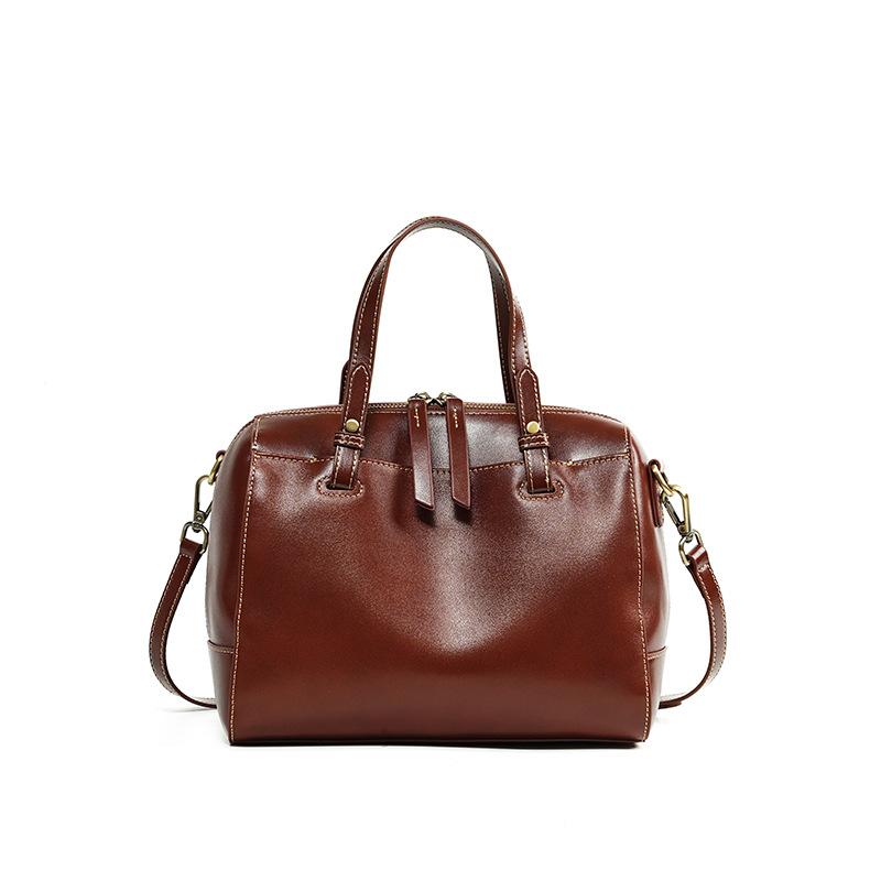 Vintage first-layer vegetable tanned cowhide commuter versatile handbag, genuine leather large-capacity bowling bag
