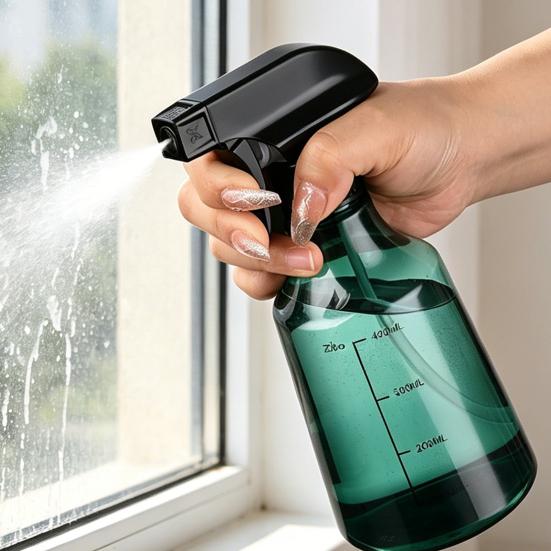 Spray Bottle Refillable Transparent Water Bottle with Scale Fine Mist Adjustable Nozzle Spray Kettle for Alcohol And Essential Oils