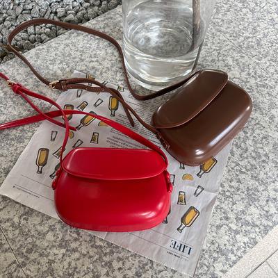 Borsa a Sella Rossa, Borsa Piccola a Tracolla Estiva Retro Ins, Borsa da Donna Versatile e Semplice per Cellulare
