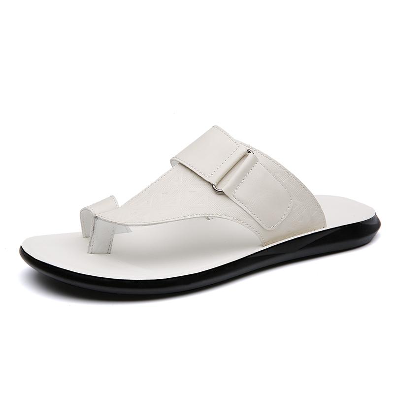Fashion High Quality Summer Mens Casual Leather Slippers New Outdoor Walking Slippers Fashion Soft Bottom Casual Beach Antiskid Slippers