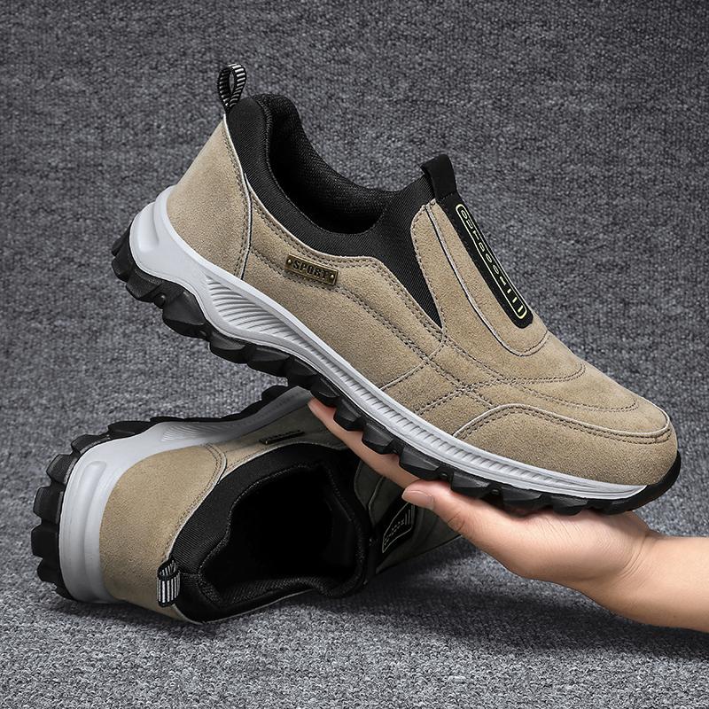 Outdoor Hiking Shoes Men Sneakers Slip on Casual Men Shoes Breathable Suede Leather Shoe Anti-skid Walking Shoes Footwear