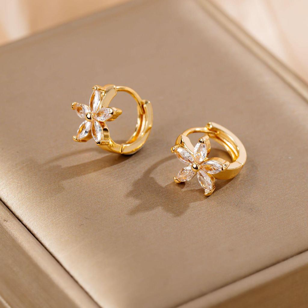 Korean Zircon Sunflower Stud Earrings: Elegant, Versatile, Trendy Women's Jewelry
