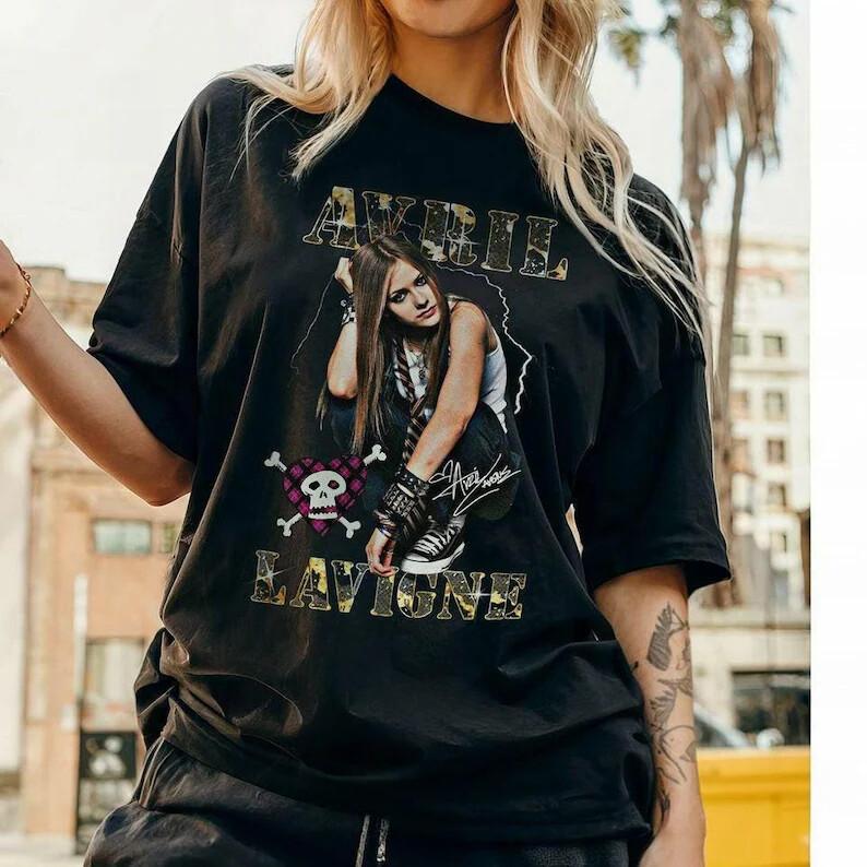 Avril Lavigne Greatest Hits Tour 2024 t-Shirt Avril Lavigne Unisex T-Shirt XL