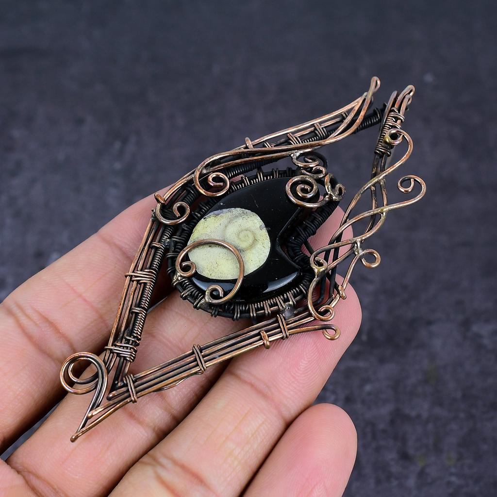 Black Onyx Shiva Shell Gemstone Handmade Copper Wire Wrap Pendant 4.22" Y2z64