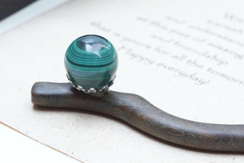 Green Sandalwood and Malachite Single with Glass Perfect for Everyday Japanese Furisode Yukata Entrance Cherry Blossom Season Sandalwood Hairpin,