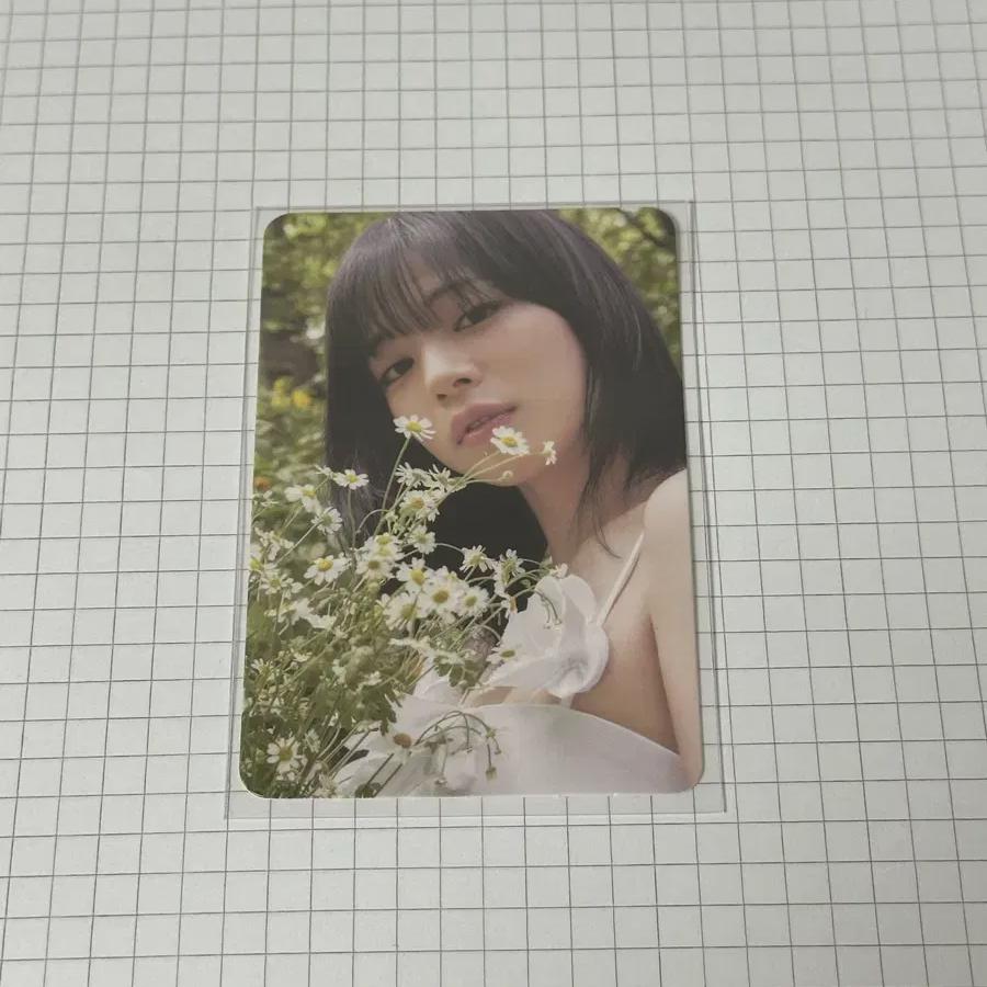 Fromis9 Summer Treka Lee Chae-young