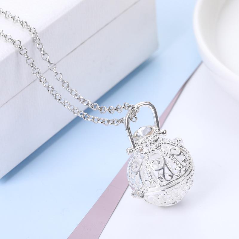 

Трансграничное ароматерапевтическое эфирное масло-ожерелье с вулканическим камнем и цветочным узором - парфюмерный диффузор