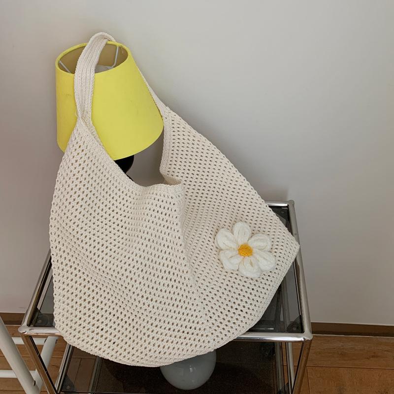 

Большая вместительная плетеная сумка через плечо с цветочным узором для летнего пляжного отдыха