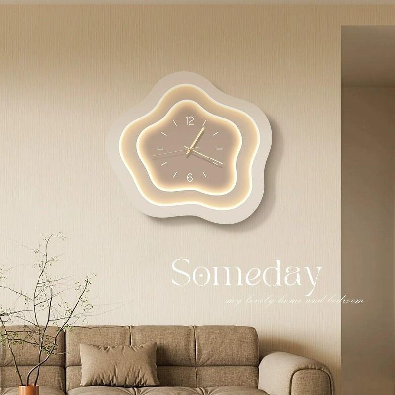 Cream-style Living Room Decorative Painting with Clock, Modern and Simple Home Ultra-quiet Wall Clock, Creative Clock Wall Lamp