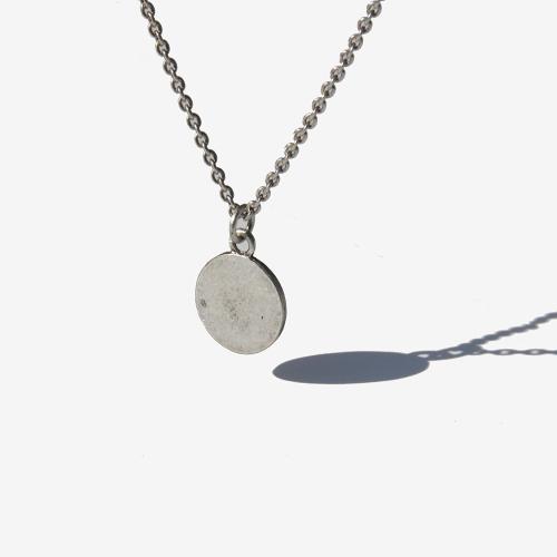 Rush Off [Rushoff] Vintage Medal Silver Necklace (925 Sterling Silver Plated)