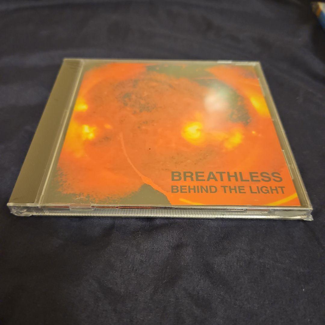 

[USED] Breathless Behind the Light
