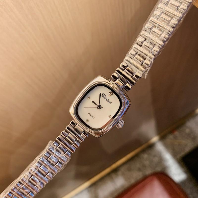 Bracelet Women S Watch Femininity Fashion Retro Square Watch Women S Watch