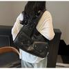 Retro shoulder bag contrasting color splicing tote bag