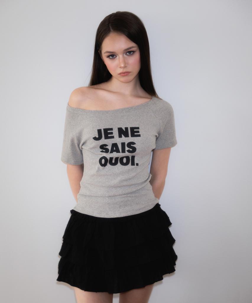 ROSEFRANTZ Minimal French Lettering T-Shirt [Gray]
