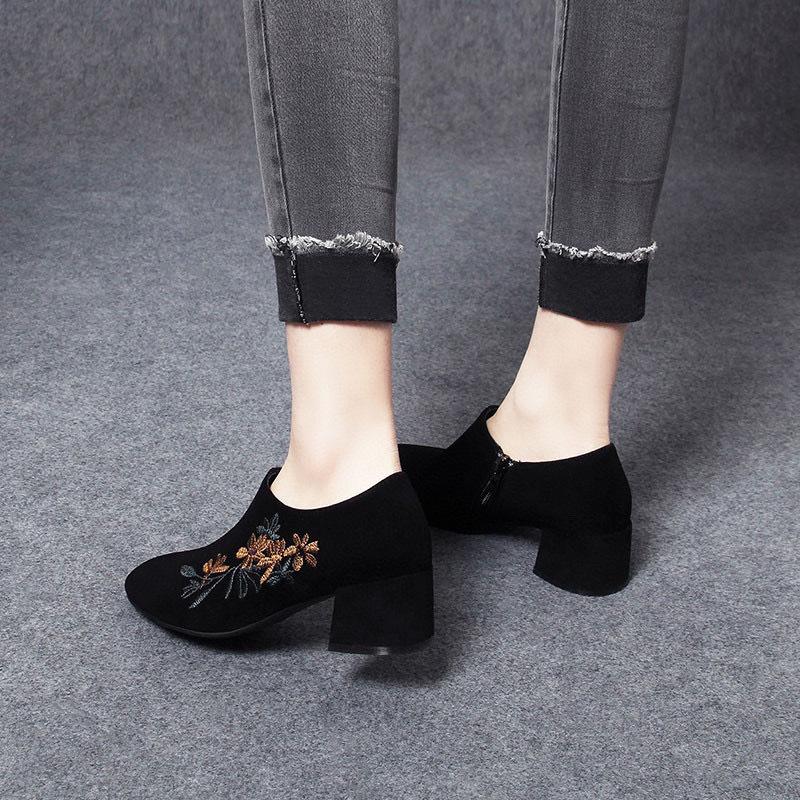 Women's Single Shoes Spring New Personalized Ethnic Style Retro Embroidered High Heels Sheepskin Deep Mouth Women's Shoes Fashion Shoes