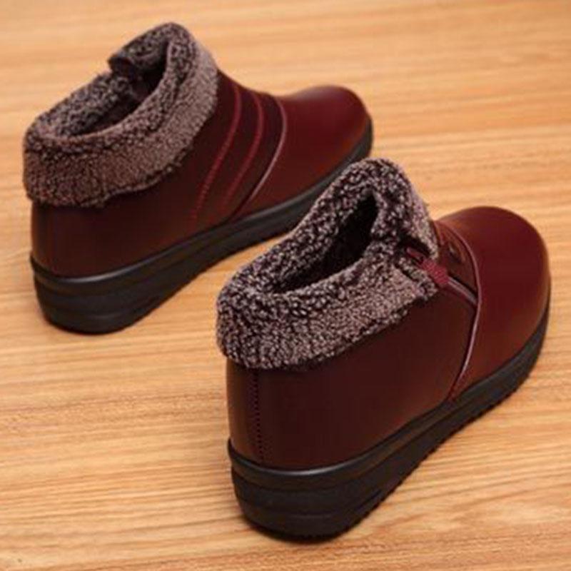 Charmed телехикаясындағы жалған порнофотосуреттер