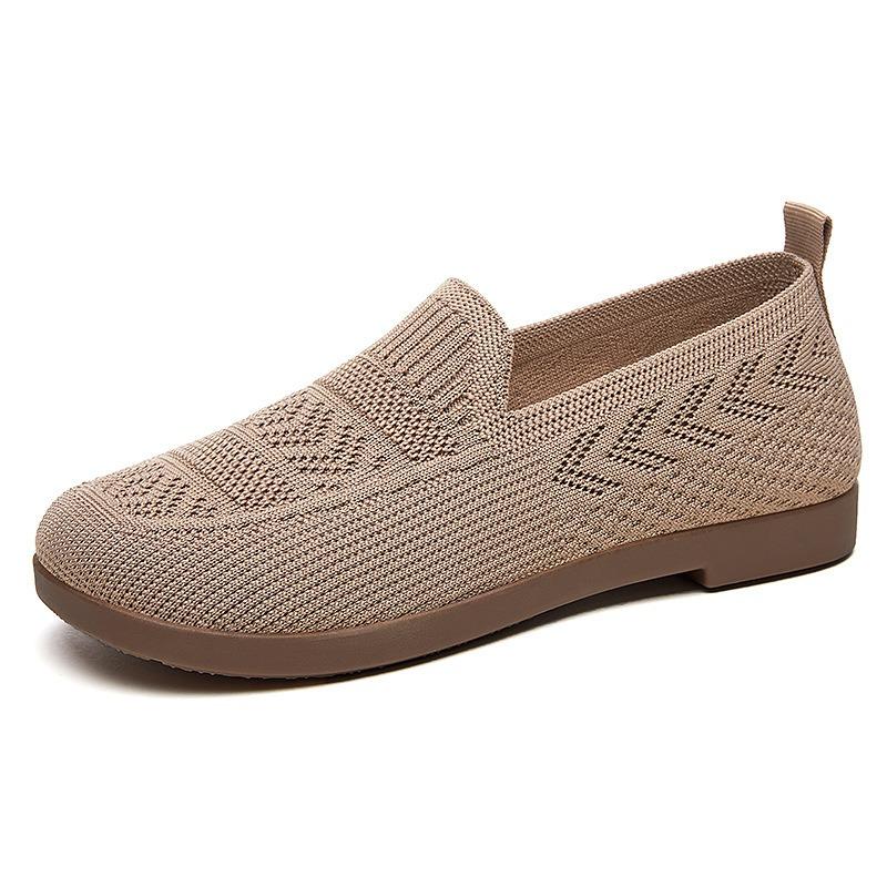 Old Beijing cloth shoes women's mesh shoes spring breathable flat bottom lightweight one pedal hollow mesh shoes elderly mother shoes