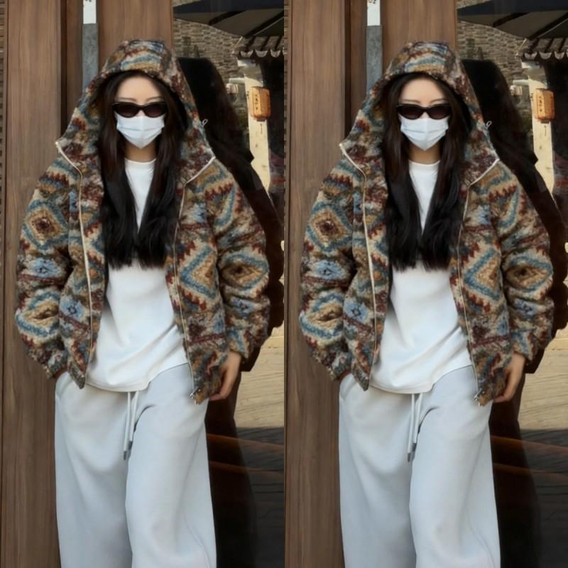 High-Quality Winter Cotton Jacket Men Loose Fit Casual Style Stand Collar Warm Outerwear