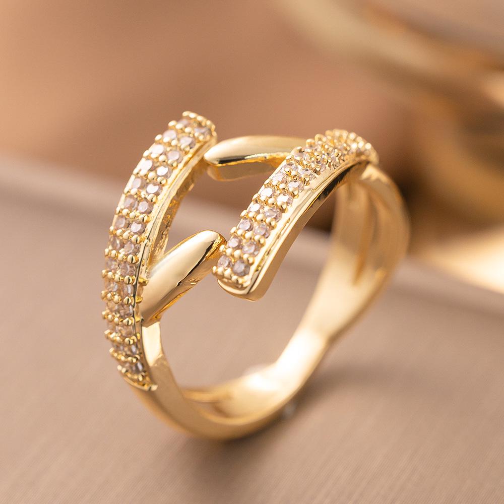 Micro-Inlaid Zircon Fashion Open Ring - Adjustable Luxury Index Finger Jewelry for Women