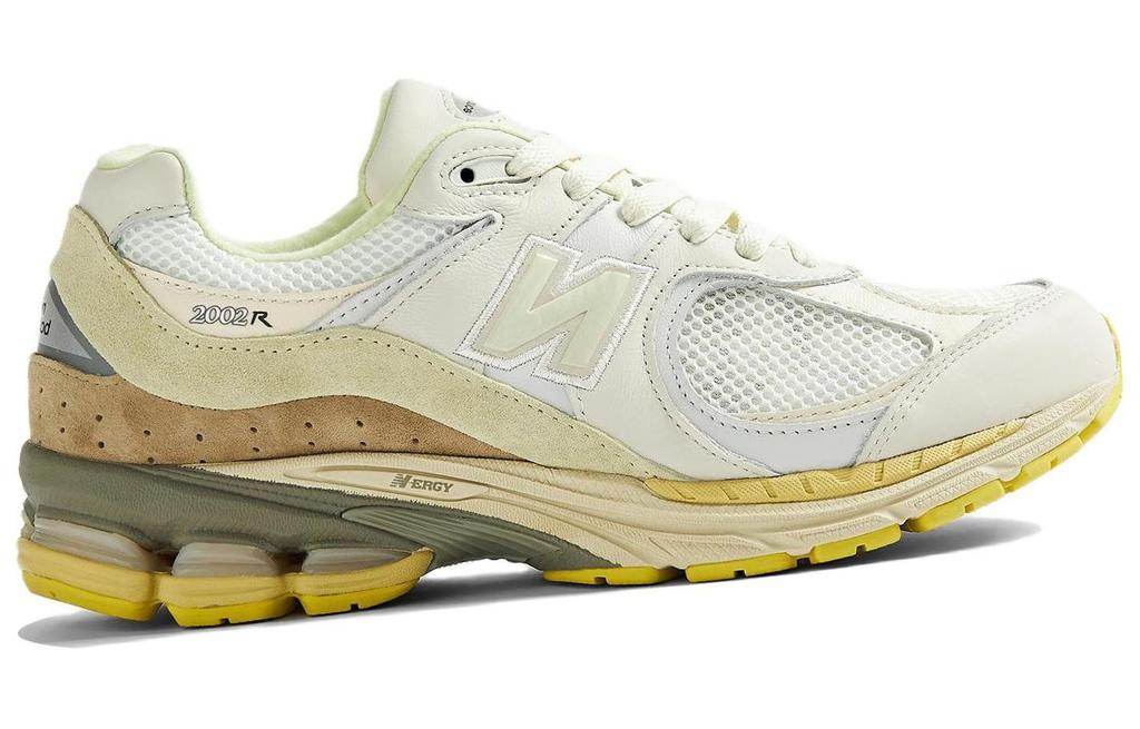 2002R Auralee x 2002R New Balance 'White' M2002RA1