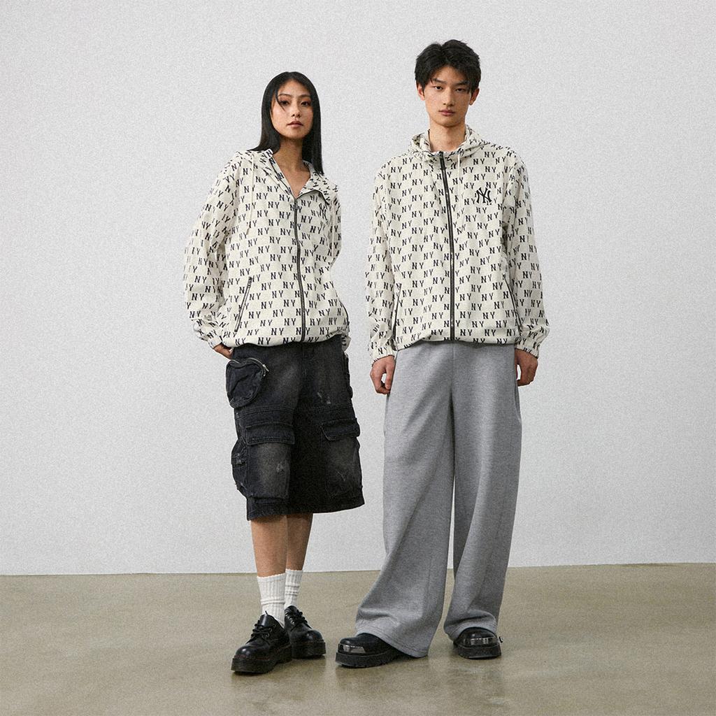 New MLB SS24 Jackets Coats Spring And Autumn Unisex White 3AWJM0143-50CRS