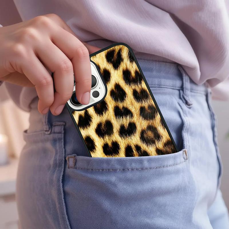 Wild Cat Cheetah Leopard Phone Case For iPhone 17 Air 15 16e 14 13 Pro Max Coque 12 11 Pro Max PLUS Cover