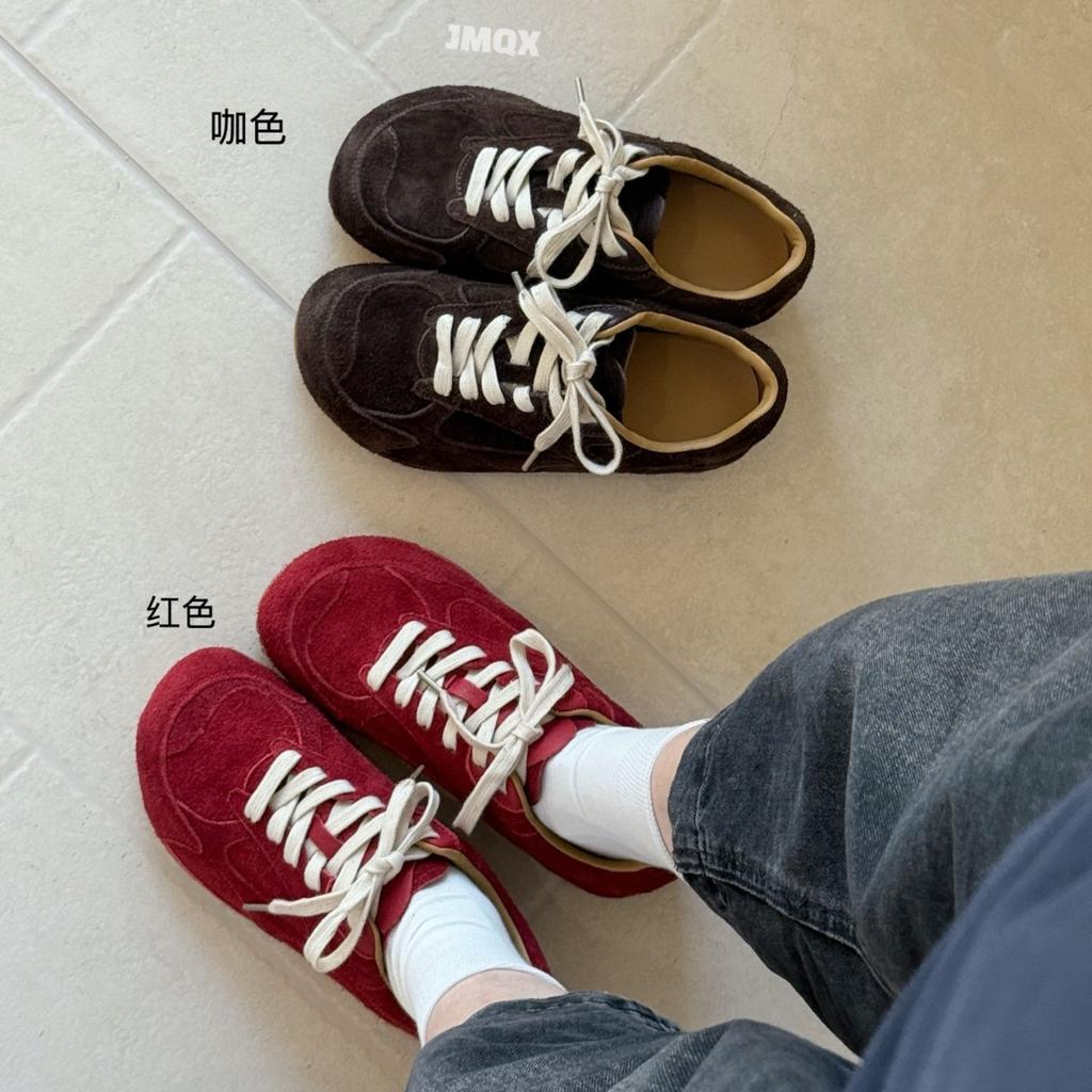 Dexun Shoes Women's Retro Flat Baseplate Shoes Couple Turning Fur British Style Sports Forrest Gump Shoes Round Head Derby Shoes