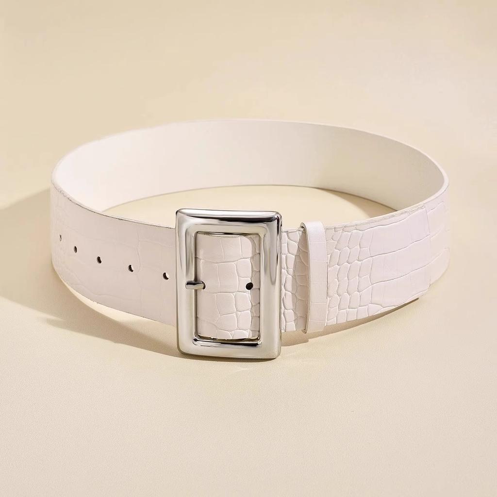 Fashionable Crocodile Pattern Belts for Woman 5.6cm Ultra Wide Belts Woman's Coat Accessories