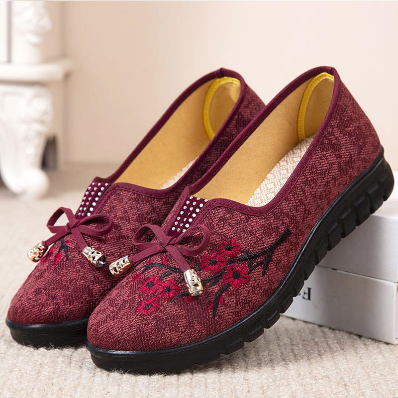 Alte ******* Stoffschuhe Damen Mutterschuhe ****** alte Damenschuhe bestickt s**t Sohle rutschfest mittelalte und ältere Großmutter Stoffschuhe