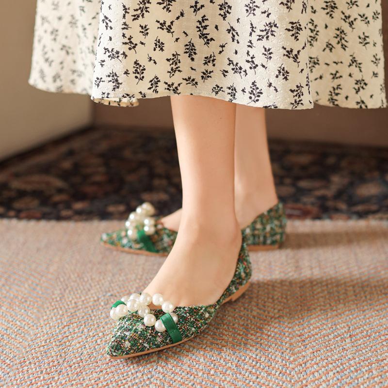 Soft-soled pointed-toed single shoes women's green flat-heeled women's shoes beaded bow shallow-mouth flat shoes women