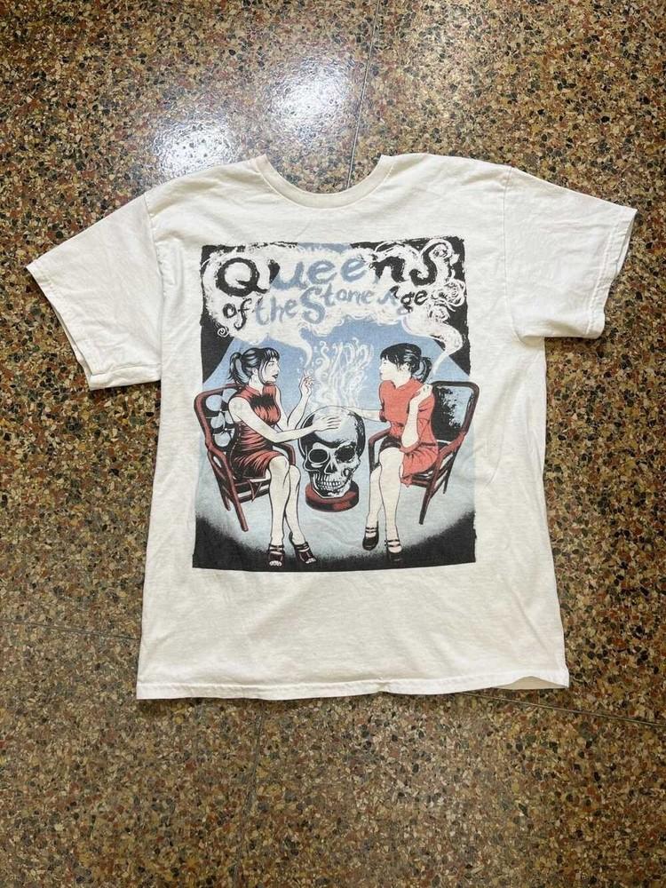 Винтажная футболка Queens of the Stone Age с курящими девушками, унисекс, размеры от S до 5XL, SG139 S